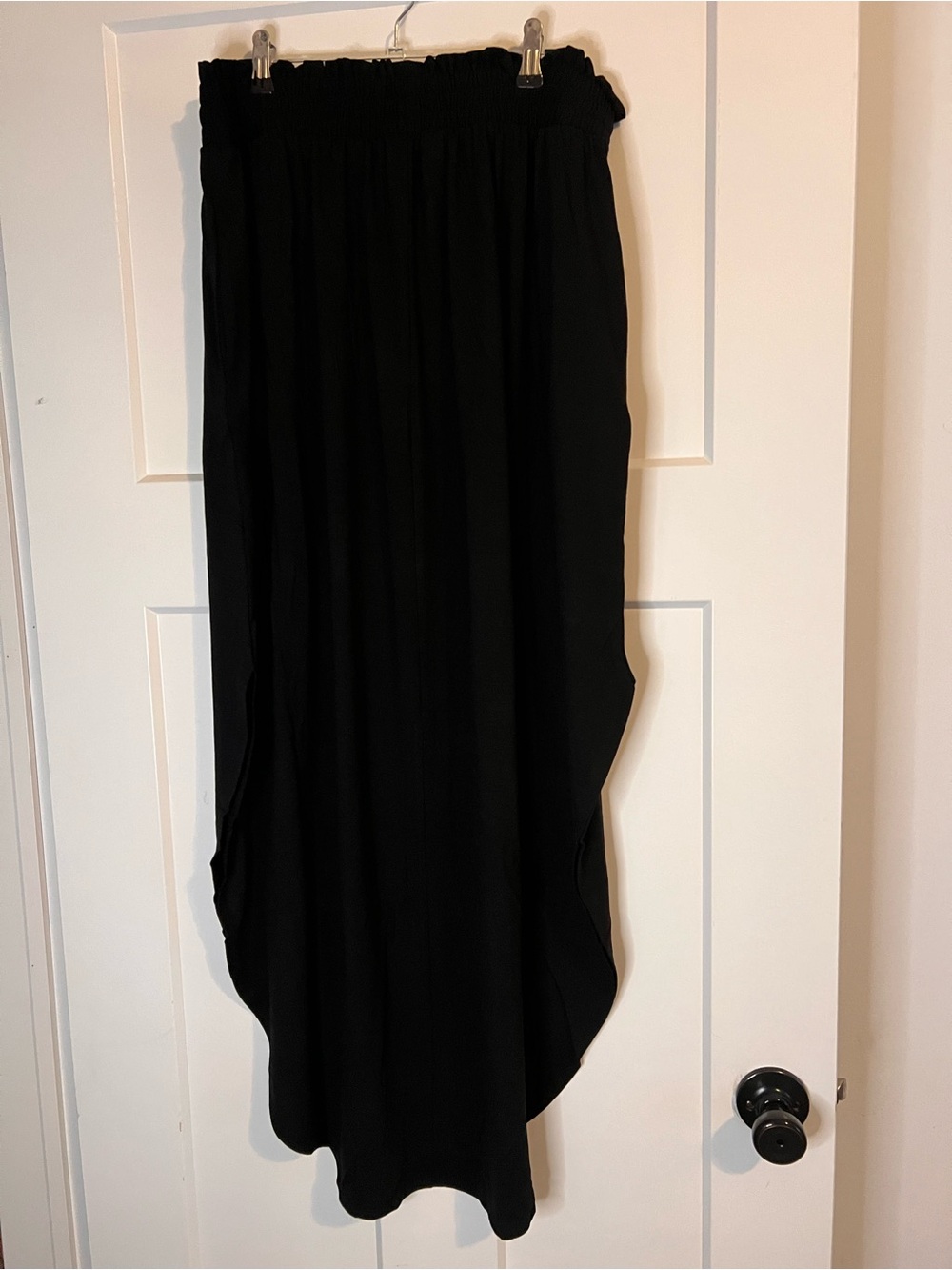 Zenana Outfitters Black High-Low Maxi Skirt